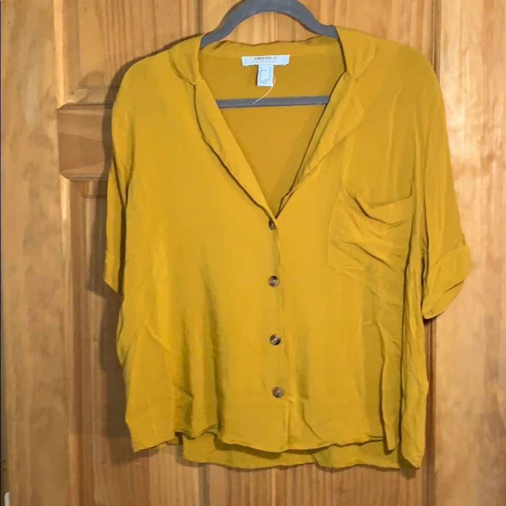 Trendy button up